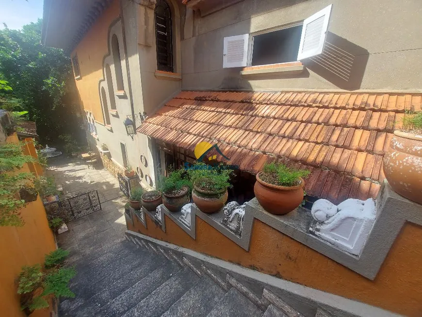 Foto 1 de Casa com 4 Quartos para alugar, 700m² em Cosme Velho, Rio de Janeiro