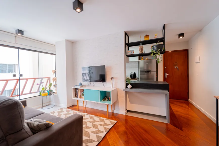 Foto 1 de Apartamento com 2 Quartos à venda, 50m² em Vila Mascote, São Paulo