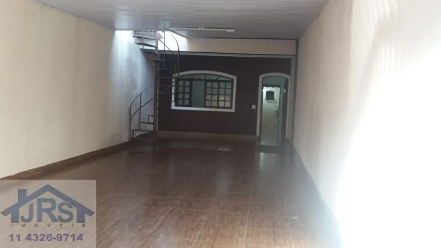 Foto 1 de Sobrado com 3 Quartos à venda, 260m² em Jardim São Pedro, Barueri