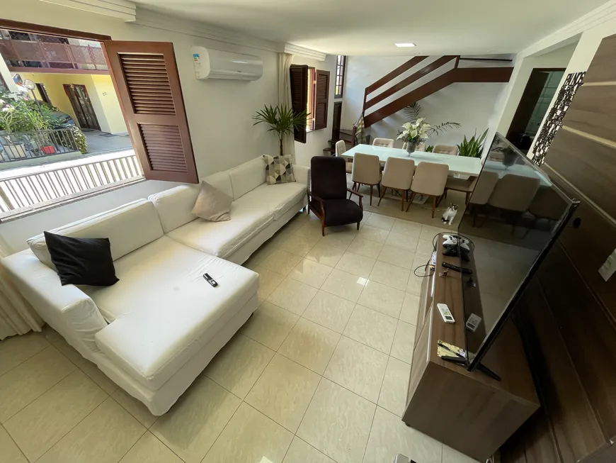 Foto 1 de Casa de Condomínio com 4 Quartos à venda, 170m² em Sapiranga, Fortaleza