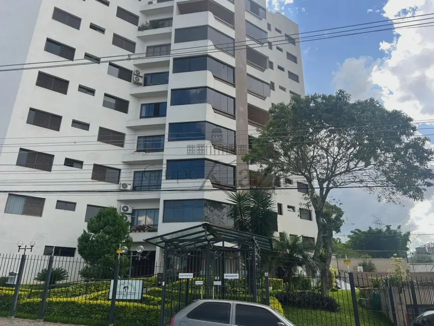 Foto 1 de Apartamento com 4 Quartos à venda, 180m² em Vila Sanches, São José dos Campos