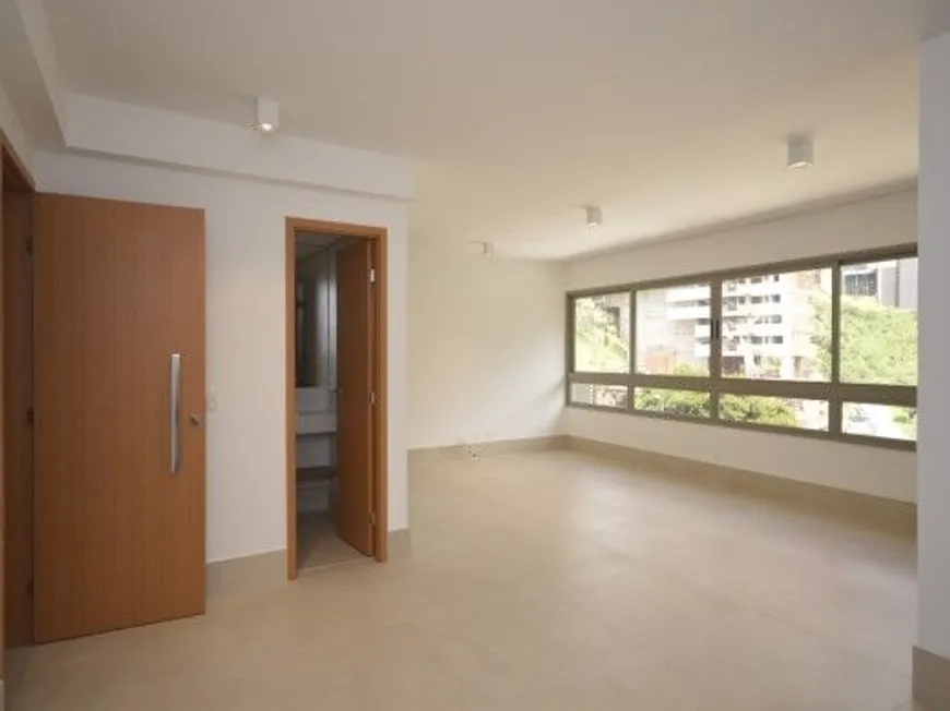 Foto 1 de Apartamento com 4 Quartos à venda, 163m² em Vale do Sereno, Nova Lima