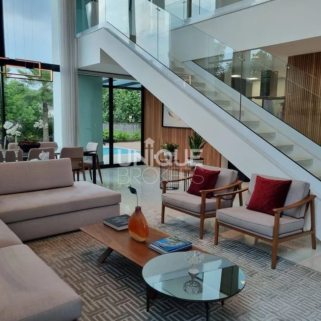 Foto 1 de Casa de Condomínio com 5 Quartos à venda, 600m² em Cidade Santos Dumont, Jundiaí