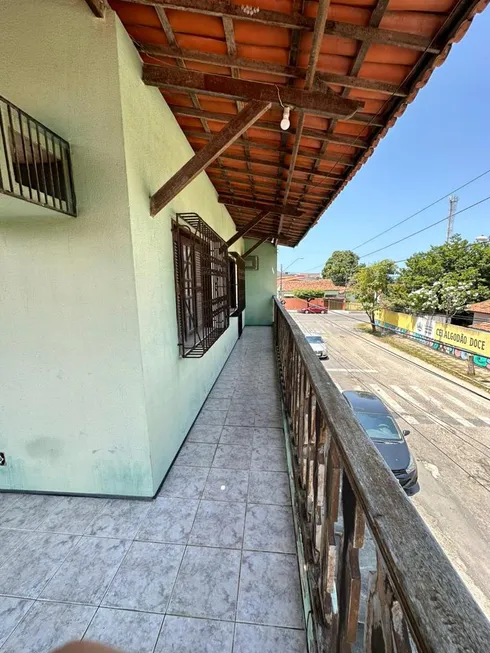 Foto 1 de Casa com 5 Quartos à venda, 90m² em Parangaba, Fortaleza