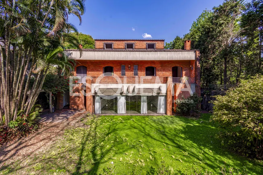 Foto 1 de Casa com 4 Quartos para venda ou aluguel, 457m² em Jardim Guedala, São Paulo