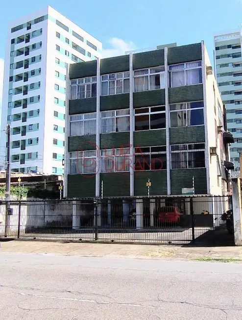 Foto 1 de Apartamento com 3 Quartos à venda, 74m² em Torre, Recife