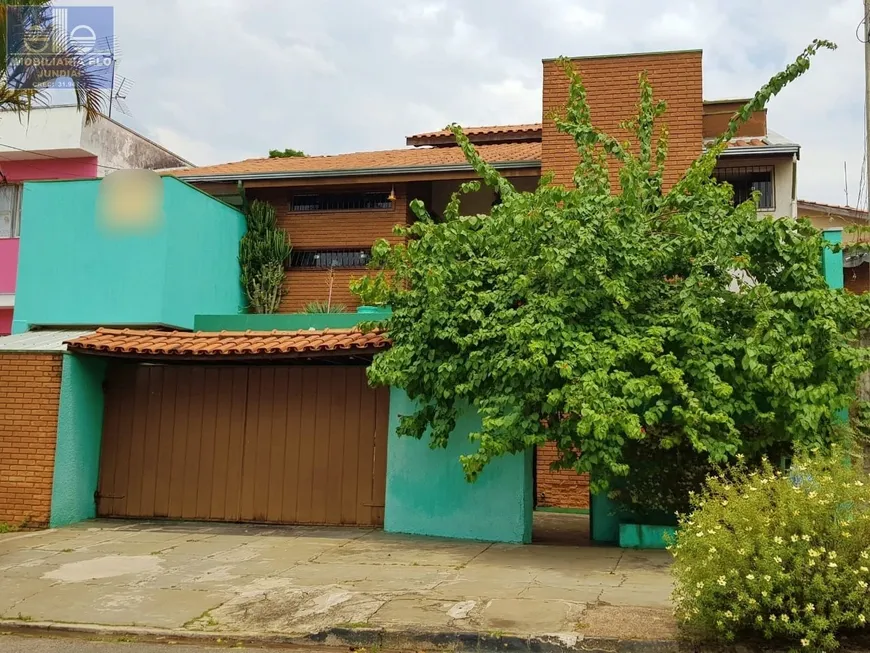 Foto 1 de Sobrado com 3 Quartos à venda, 270m² em Jardim do Lago, Jundiaí