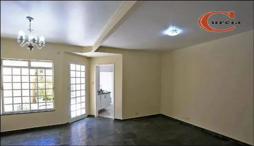 Foto 1 de Sobrado com 3 Quartos à venda, 181m² em Vila Cordeiro, São Paulo