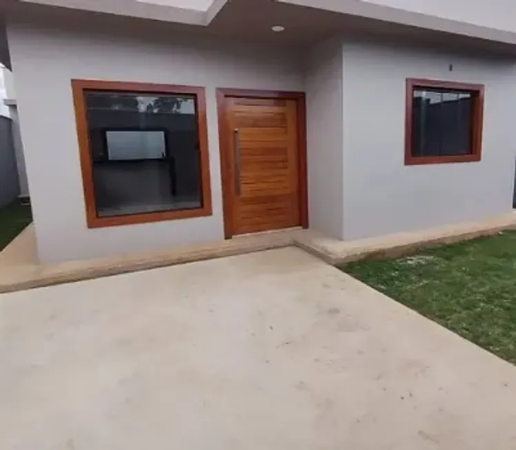 Foto 1 de Casa com 3 Quartos à venda, 165m² em Centro, Guararema