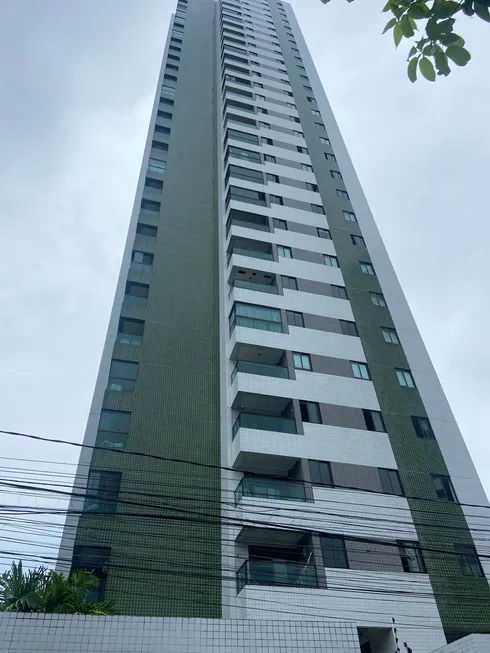 Foto 1 de Apartamento com 3 Quartos à venda, 68m² em Madalena, Recife