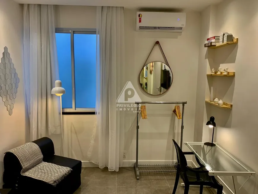 Foto 1 de Apartamento com 1 Quarto à venda, 27m² em Centro, Rio de Janeiro