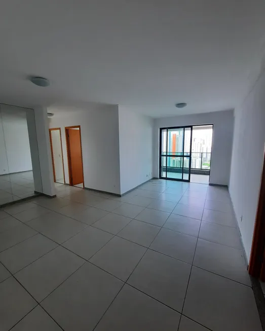 Foto 1 de Apartamento com 3 Quartos para alugar, 100m² em Boa Viagem, Recife