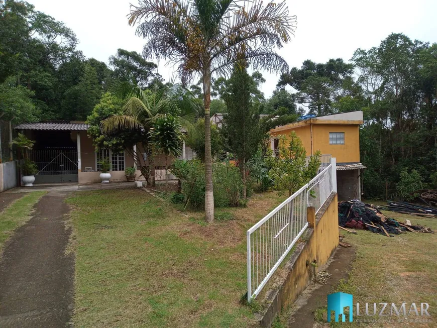 Foto 1 de Fazenda/Sítio com 4 Quartos à venda, 300m² em Chacara das Palmeiras, Itapecerica da Serra