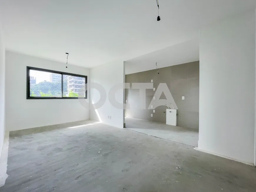 Foto 1 de Apartamento com 2 Quartos para venda ou aluguel, 69m² em Auxiliadora, Porto Alegre