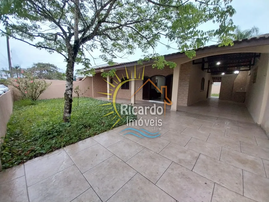Foto 1 de Casa com 3 Quartos à venda, 132m² em Balneario Leblon, Pontal do Paraná