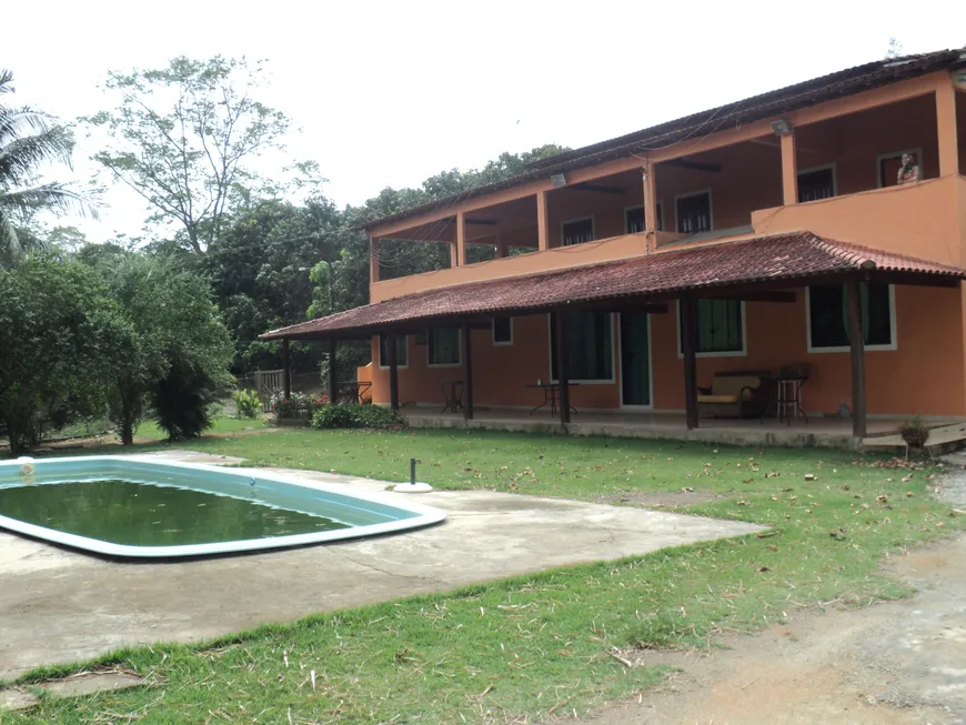 Foto 1 de Fazenda/Sítio com 5 Quartos à venda, 450m² em Residencial Camping do Bosque, Rio das Ostras
