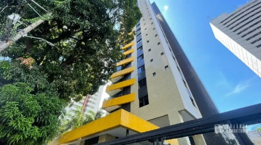 Foto 1 de Apartamento com 3 Quartos à venda, 178m² em Sao Bras, Belém