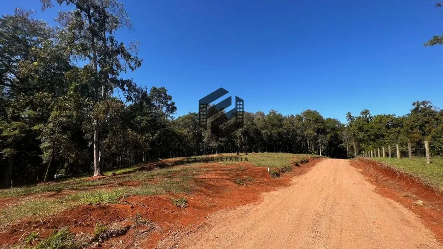 Foto 1 de Lote/Terreno à venda em Travessão, Dois Irmãos