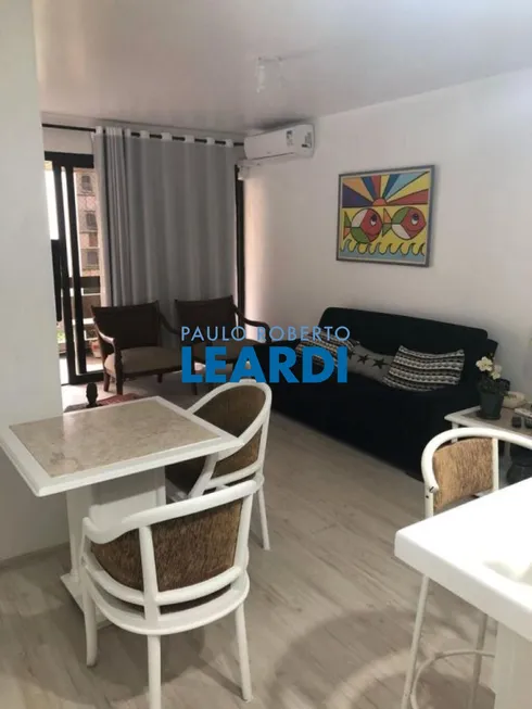 Foto 1 de Apartamento com 2 Quartos à venda, 76m² em Jardim América, São Paulo