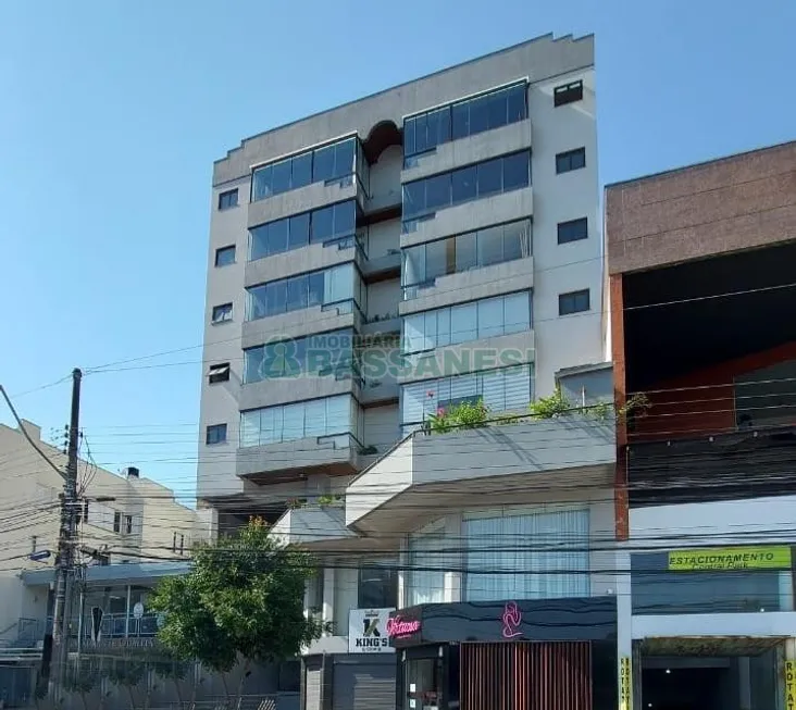 Foto 1 de Ponto Comercial para alugar, 19m² em Centro, Caxias do Sul