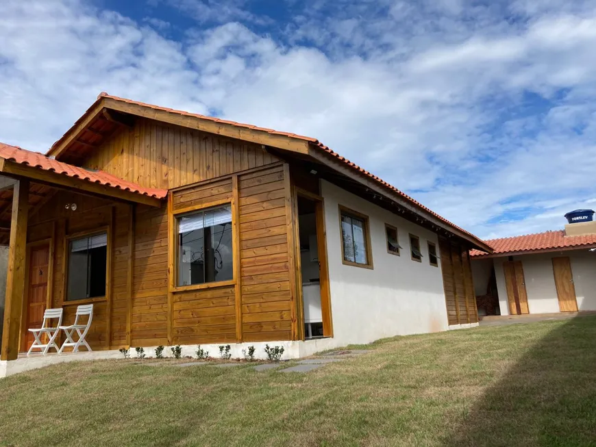 Foto 1 de Casa com 3 Quartos à venda, 110m² em Meaipe, Guarapari