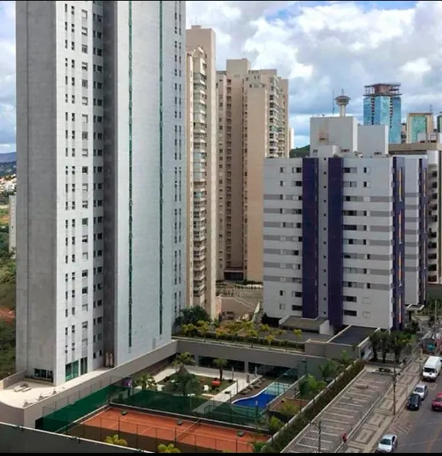 Foto 1 de Apartamento com 4 Quartos à venda, 200m² em Vila da Serra, Nova Lima