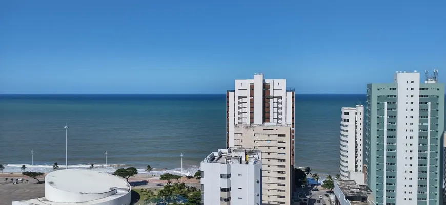 Foto 1 de Apartamento com 3 Quartos à venda, 140m² em Boa Viagem, Recife