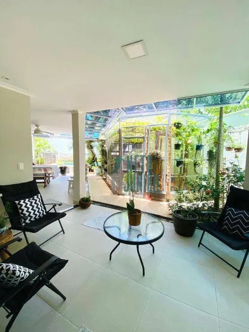 Foto 1 de Casa de Condomínio com 3 Quartos à venda, 397m² em Alphaville Residencial 5, Santana de Parnaíba