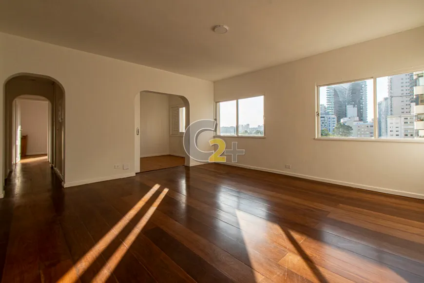 Foto 1 de Apartamento com 2 Quartos à venda, 118m² em Itaim Bibi, São Paulo