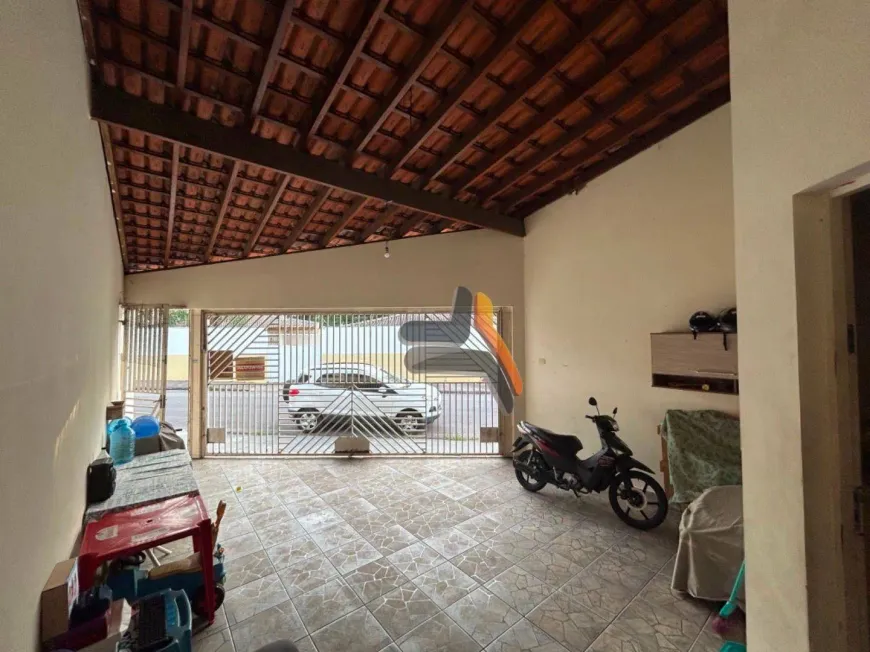 Foto 1 de Casa com 2 Quartos à venda, 108m² em Vila Roma, Salto