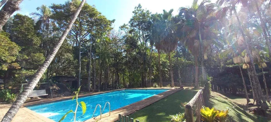 Foto 1 de Fazenda/Sítio com 4 Quartos à venda, 680m² em Contendas, Valinhos