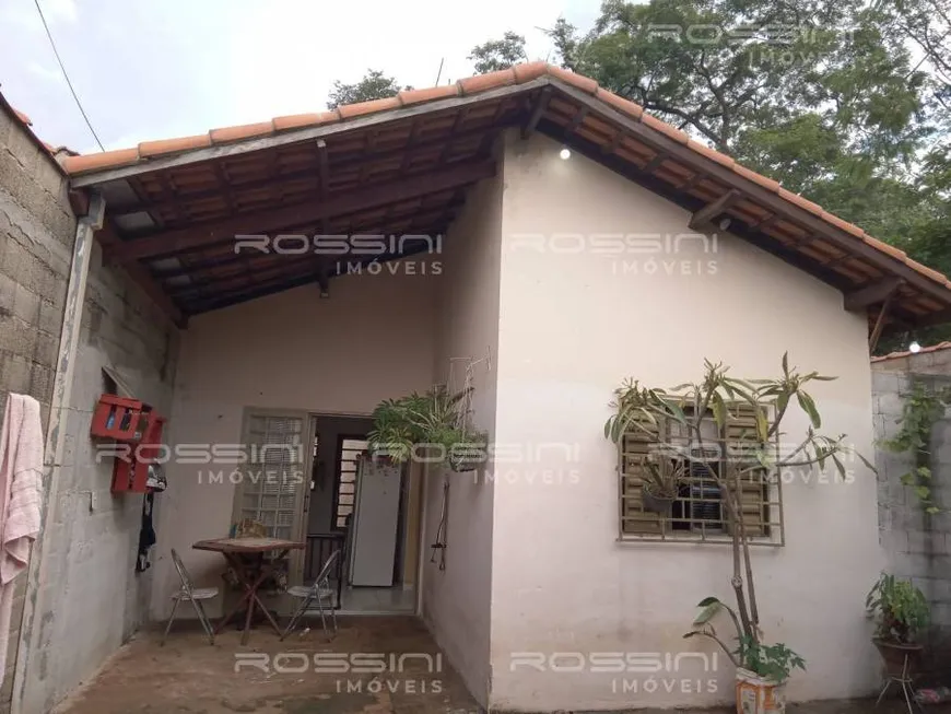 Foto 1 de Casa com 1 Quarto à venda, 38m² em Jardim Leo Gomes de Moraes, Ribeirão Preto