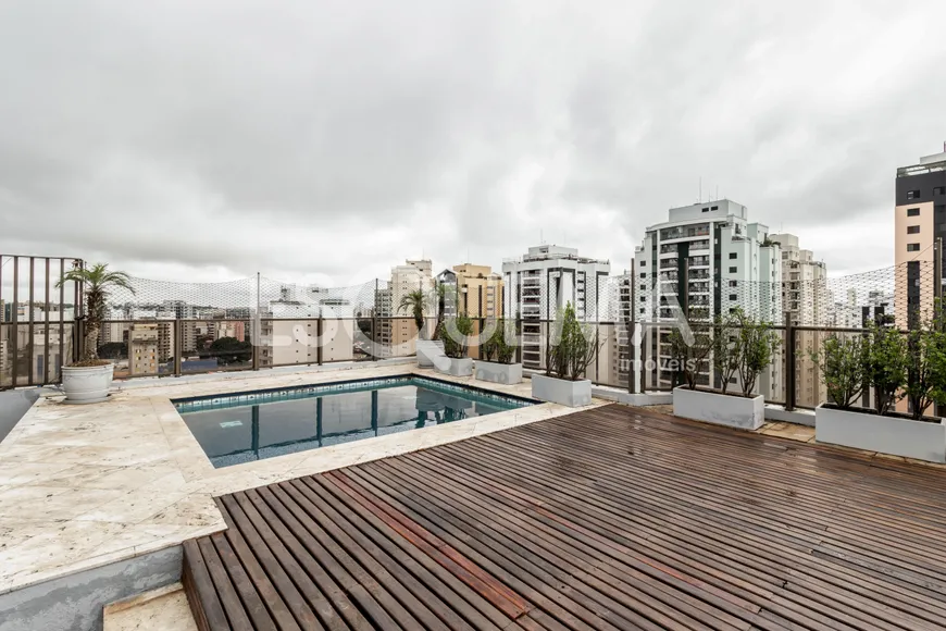 Foto 1 de Cobertura com 2 Quartos à venda, 250m² em Moema, São Paulo