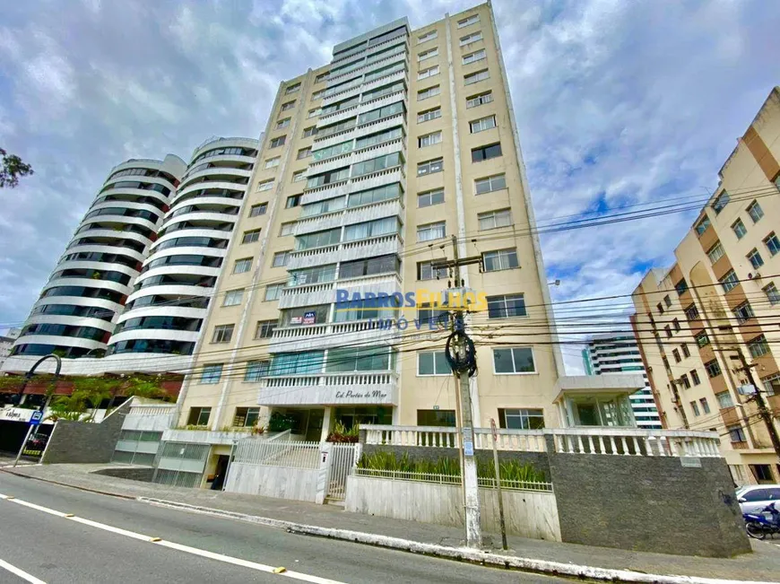 Foto 1 de Apartamento com 3 Quartos à venda, 156m² em Treze de Julho, Aracaju