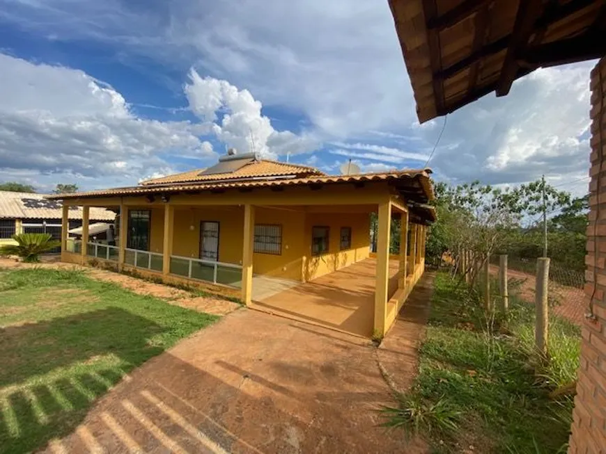 Foto 1 de Fazenda/Sítio com 5 Quartos à venda, 1000m² em Almeida, Jaboticatubas