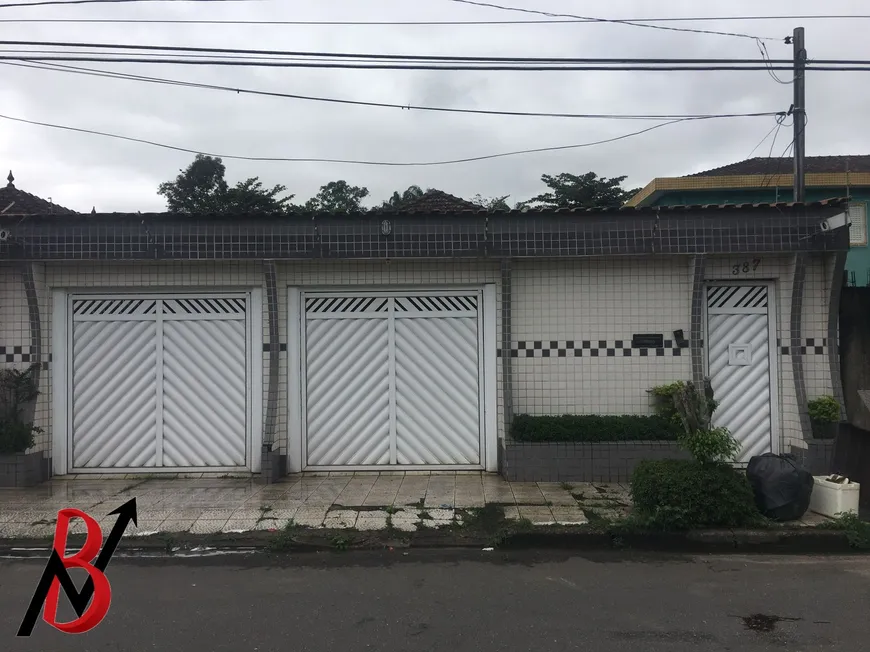 Foto 1 de Casa com 3 Quartos à venda, 167m² em Bom Retiro, Santos