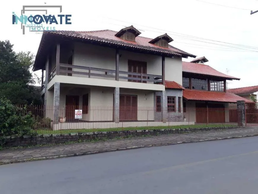 Foto 1 de Casa com 3 Quartos à venda, 440m² em Farroupilha, Ivoti