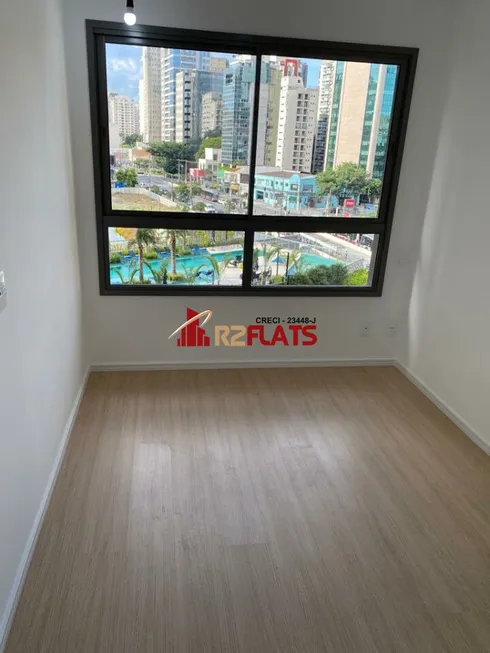 Foto 1 de Flat com 1 Quarto à venda, 27m² em Vila Nova Conceição, São Paulo