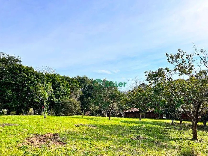 Foto 1 de Fazenda/Sítio à venda, 2600m² em Itacolomi, Gravataí