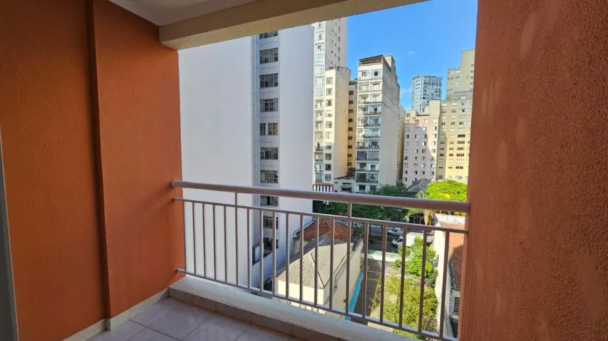 Foto 1 de Apartamento com 2 Quartos à venda, 48m² em Santa Cecília, São Paulo