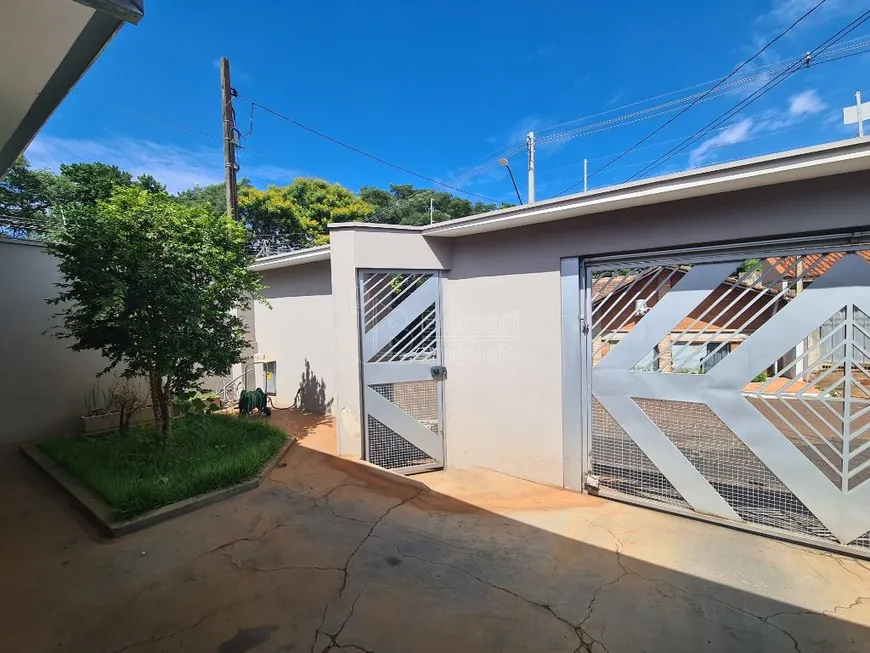 Foto 1 de Casa com 3 Quartos à venda, 154m² em Jardim Aranga, Araraquara