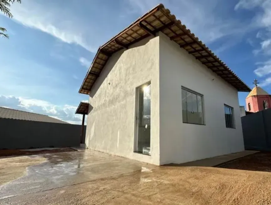 Foto 1 de Casa com 2 Quartos à venda, 185m² em Ipe Amarelo, Esmeraldas