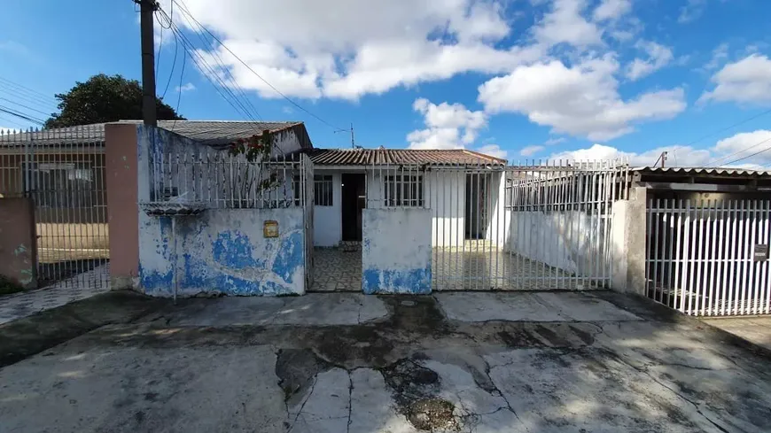 Foto 1 de Casa com 2 Quartos à venda, 157m² em Alto Boqueirão, Curitiba