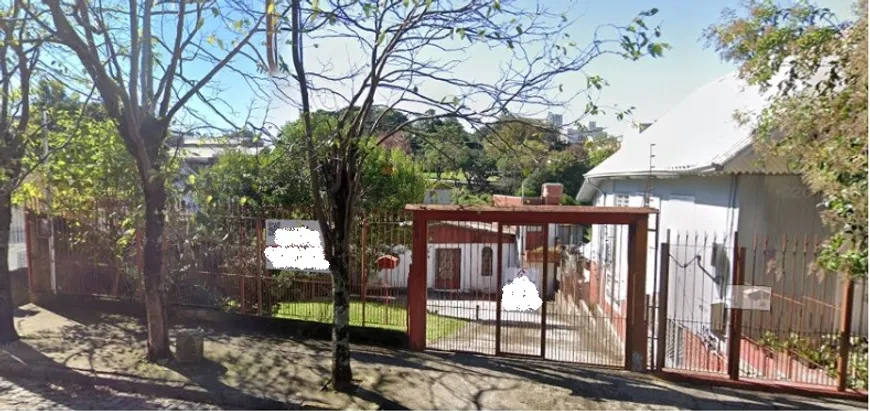 Foto 1 de Lote/Terreno à venda, 324m² em Nossa Senhora de Lourdes, Caxias do Sul