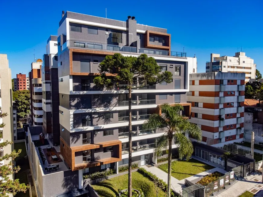 Foto 1 de Apartamento com 3 Quartos à venda, 151m² em Mercês, Curitiba