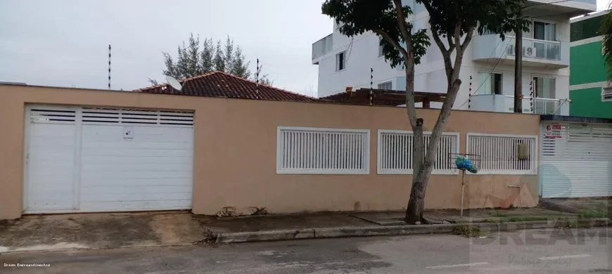 Foto 1 de Casa com 3 Quartos à venda, 434m² em Praia Mar, Rio das Ostras
