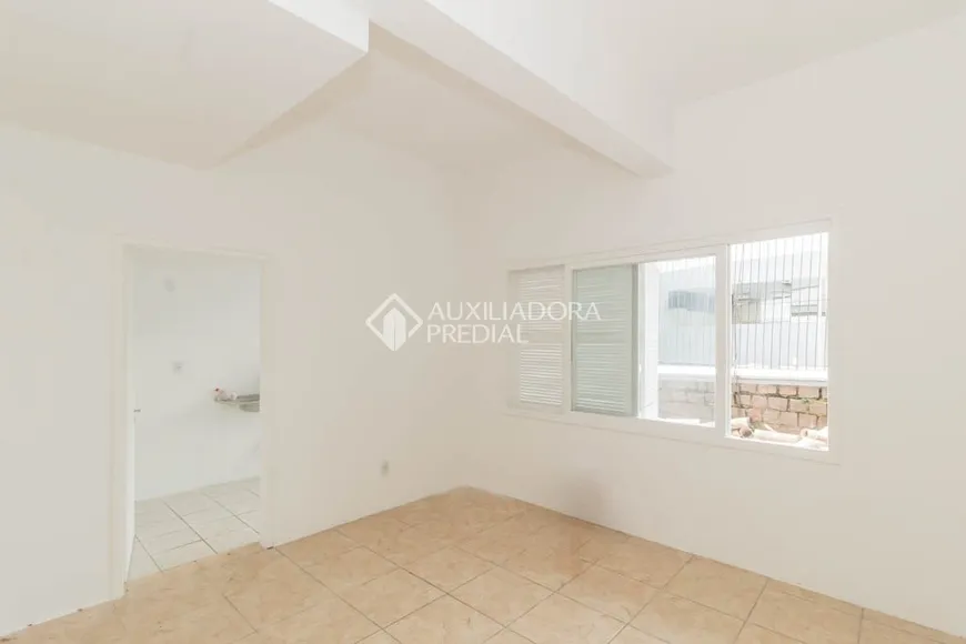 Foto 1 de Apartamento com 1 Quarto para alugar, 48m² em Independência, Porto Alegre