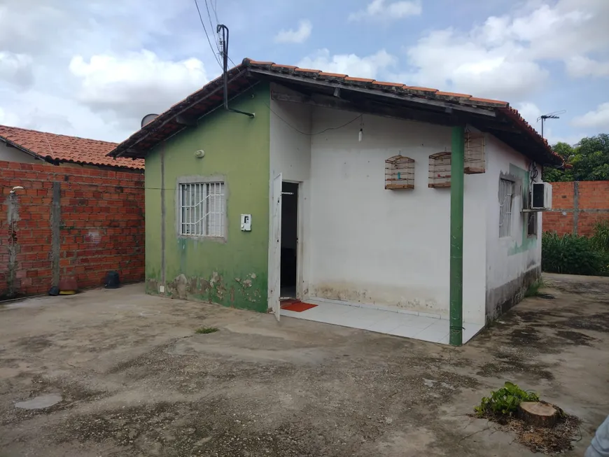 Foto 1 de Casa com 2 Quartos à venda, 200m² em Santo Antonio, Teresina