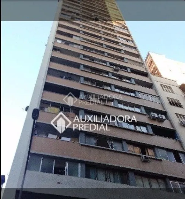 Foto 1 de Apartamento com 2 Quartos à venda, 52m² em Centro Histórico, Porto Alegre