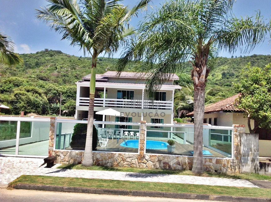 Foto 1 de Casa com 4 Quartos à venda, 241m² em Palmas do Arvoredo, Governador Celso Ramos